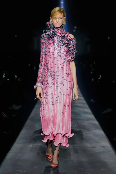 Look 51